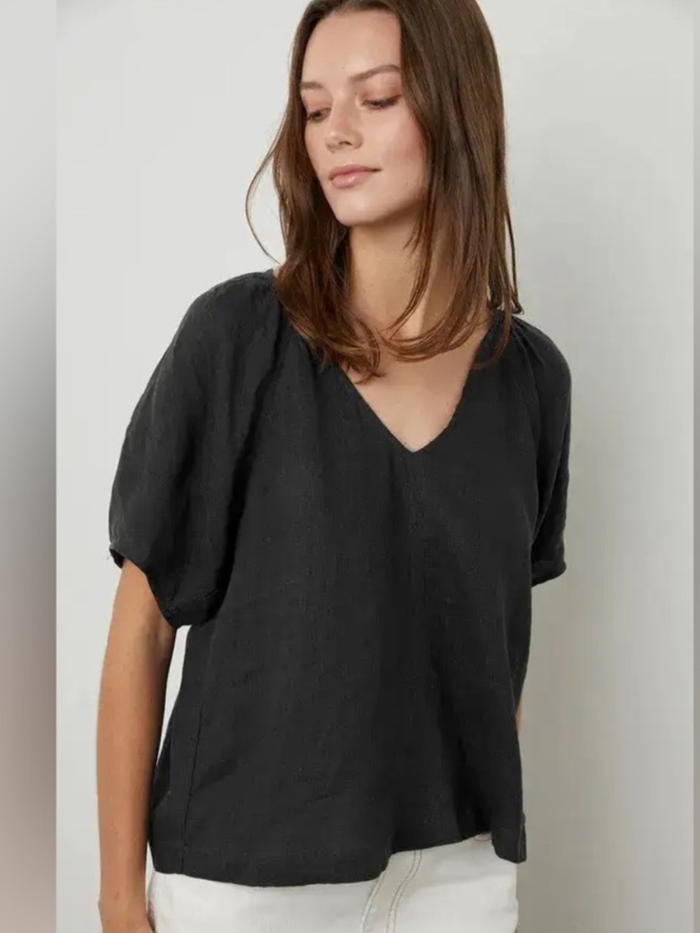 Velvet by Graham and Spencer Black Callin Puff Sleeve Linen Top Size M